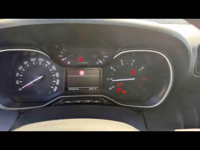 Citroën C3 Aircross puretech 110ch s&amp;s shine — photo 14