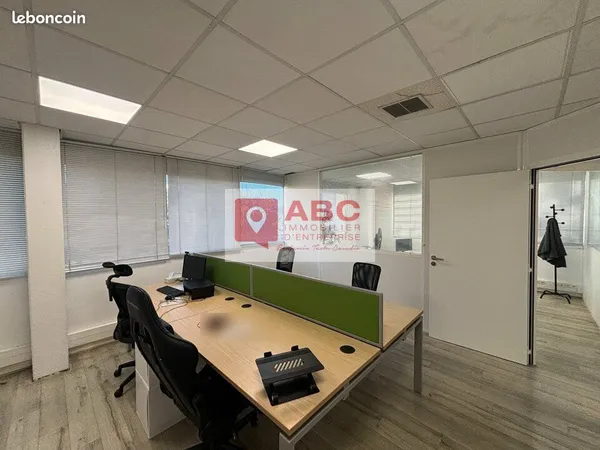 Bureaux 86 m² BAILLARGUES