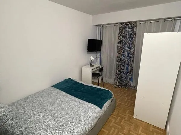 Location chambre meublé haut standing 570 Euro (toute charge comprise hors electricité)