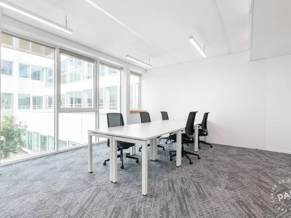 Bureau 45 m²