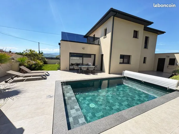 Maison 5 pièces 138 m²