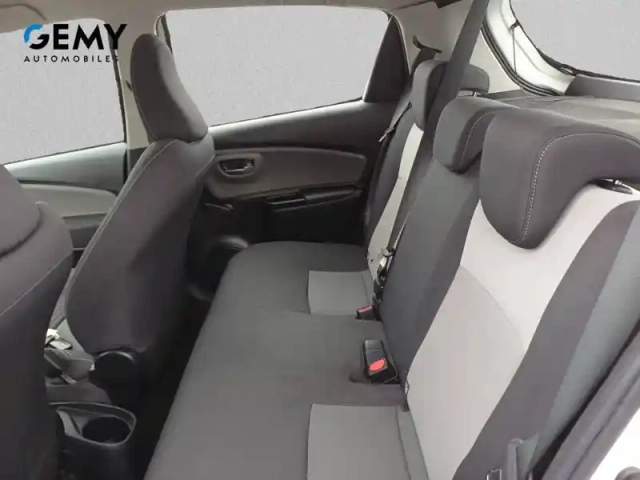 Toyota Yaris hybride pro 100h — photo 40