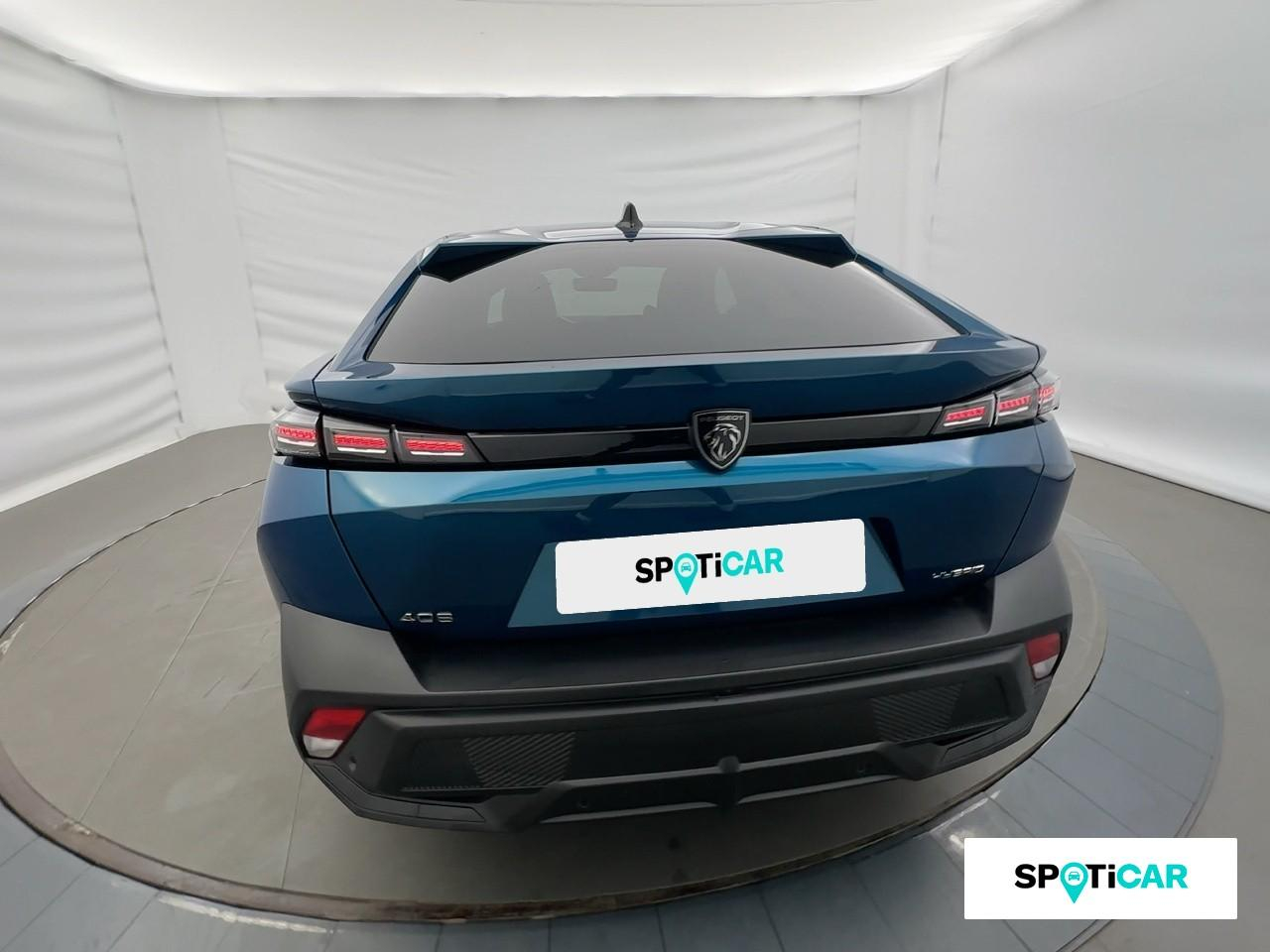 Peugeot 408 phev 225ch allure pack e-eat8 — photo 5
