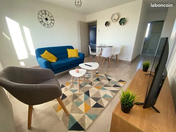 Appartement meublé proche Tram C