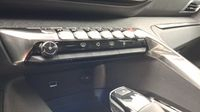 Peugeot 3008 HYBRID 225ch Roadtrip e-EAT8 — photo 15