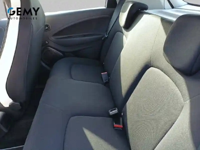 Renault Zoé zoe r110 - my22 — photo 10