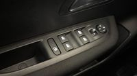Peugeot 208 1.2 PureTech 75ch S&S Active Pack — photo 27