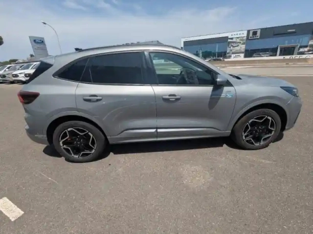 Ford Kuga 2.5 duratec 243ch hybride rechargeable st-line x powershift — photo 9