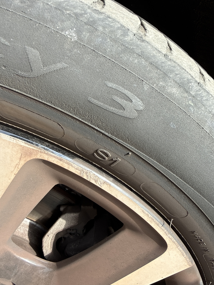 Citroen C5 Aircross BlueHDi 130 S&amp;S EAT8 — photo 23