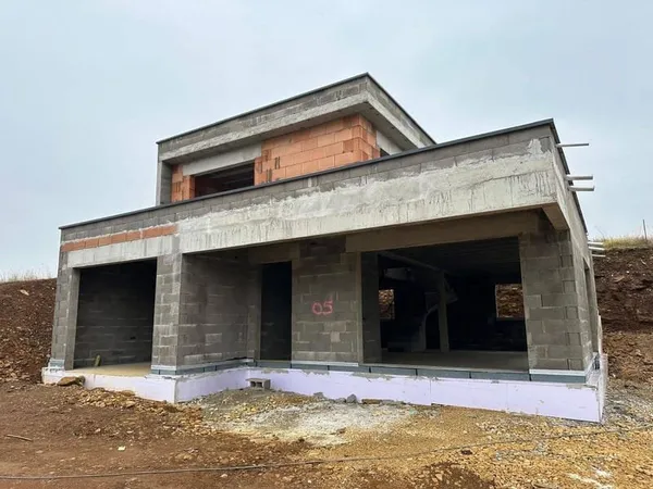 Maison 5 pièces 121 m²