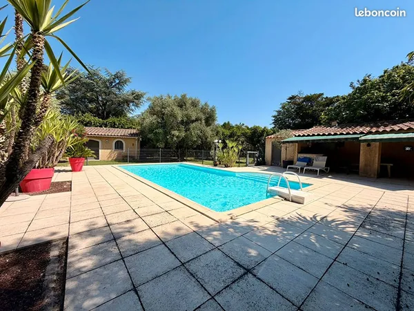 Maison 6 pièces 170 m²
