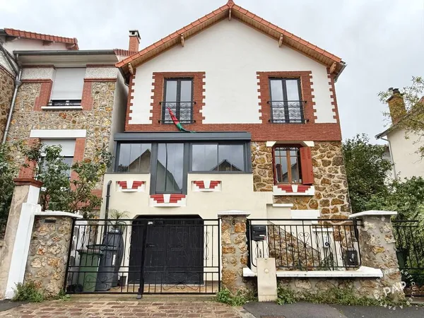 Maison 6 pièces 145 m²