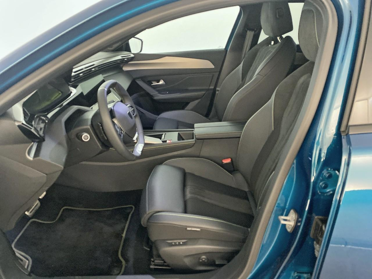 Peugeot 408 hybrid 145 e-dcs6 gt — photo 9