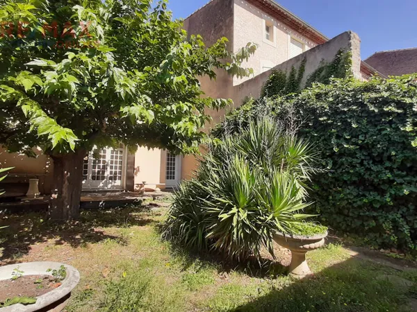 Maison bourgeoise 6 pièces 179 m²