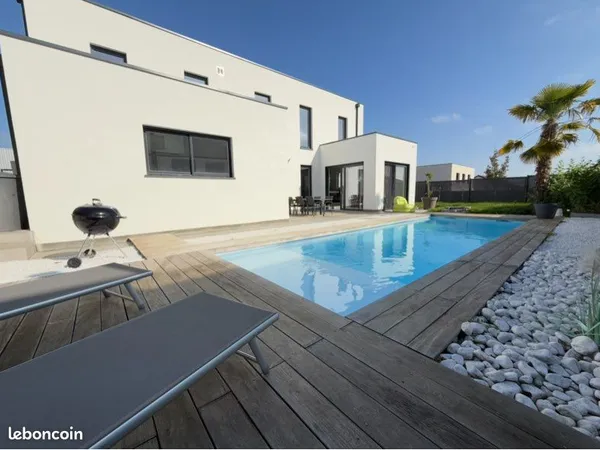 Maison Thionville avec piscine