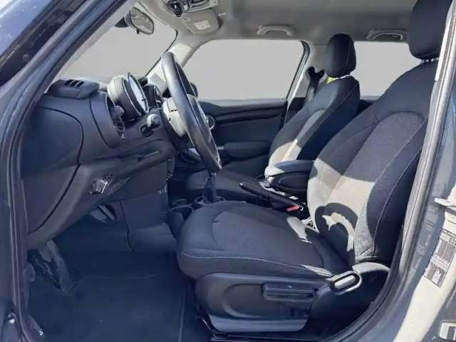 Mini Mini hatch 5 portes one 102 ch — photo 11