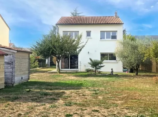 Maison avec jardin à MARMANDE (47)