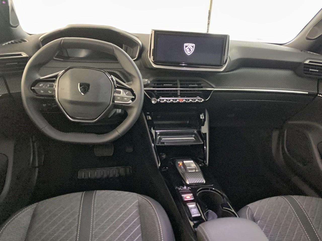 Peugeot 2008 hybrid 145 ch e-dcs6 allure — photo 8