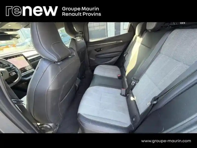 Renault Megane e-tech electric ev60 220ch techno super charge — photo 12