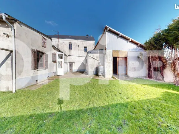 Bureau 125 m²