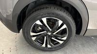 Peugeot 2008 1.5 BlueHDi 110ch S&S Allure Pack — photo 22