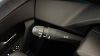 Peugeot 308 1.2 PureTech 130ch S&S Allure — photo 23