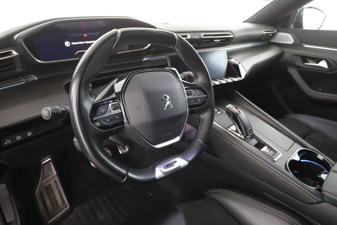 Peugeot 508 SW 2.0 Blue-HDi GT EAT8 — photo 10