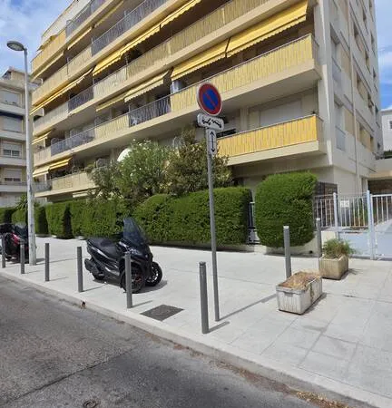 Studio 1 pièce 23 m²