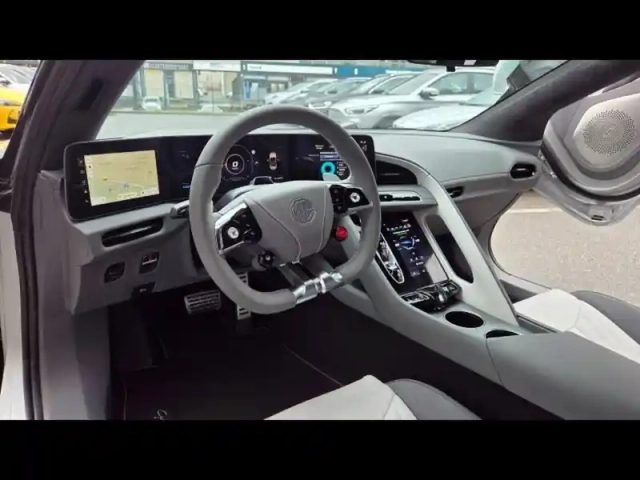 Mg Cyberster 340ch 77kwh 2wd — photo 11