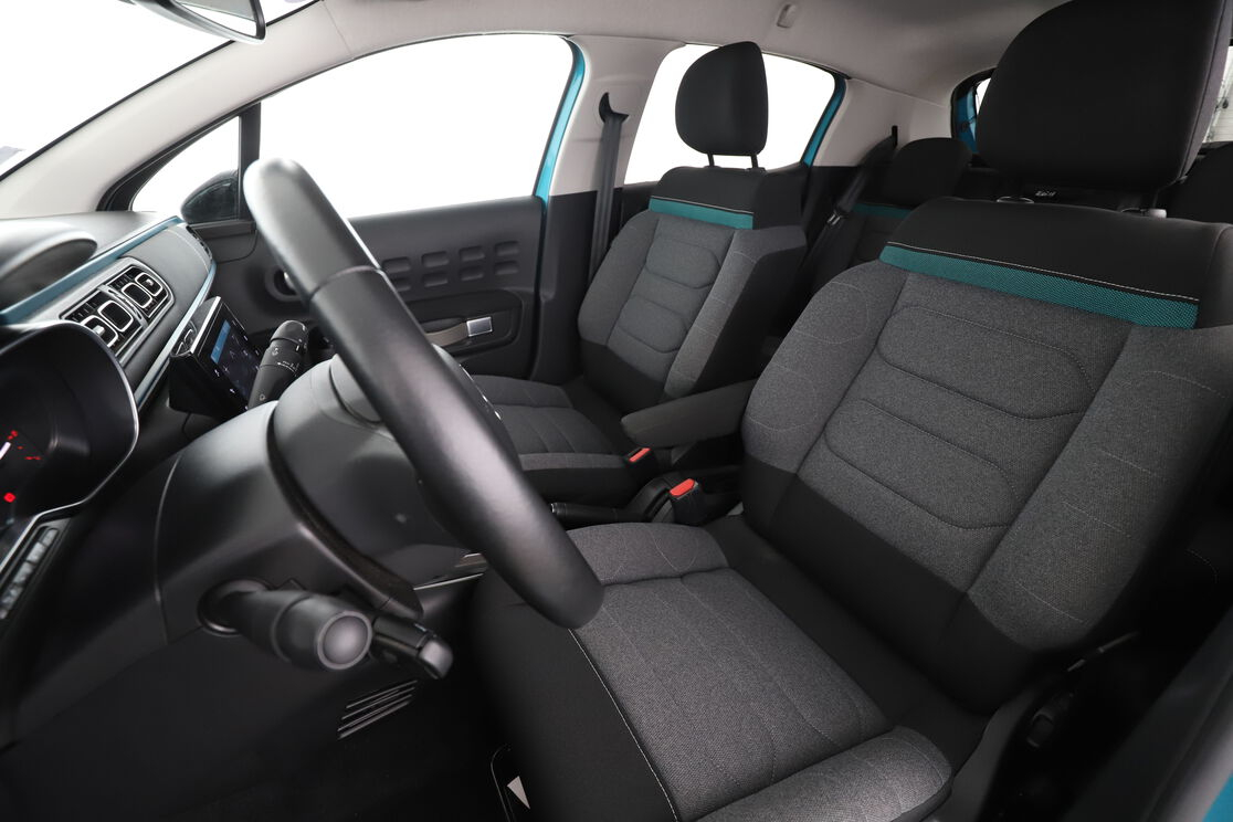 Citroen C3 1.2 PureTech Shine Pack EAT6 — photo 9