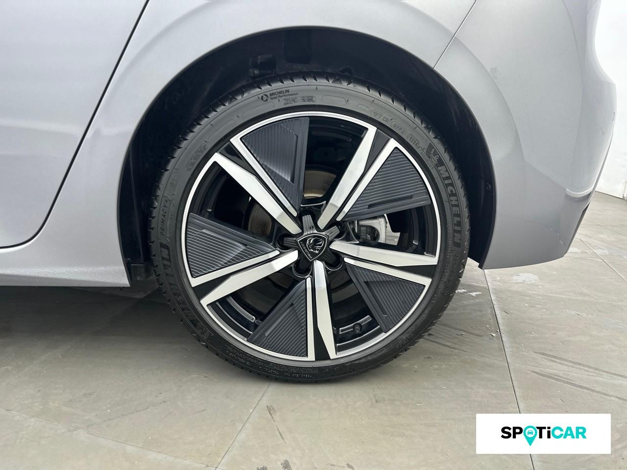 Peugeot 308 1.2 hybrid 145ch gt e-dcs6 — photo 11