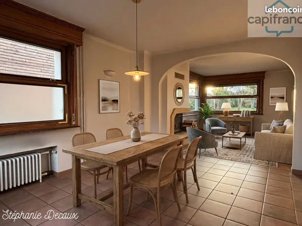 Maison 17 pièces 335 m²