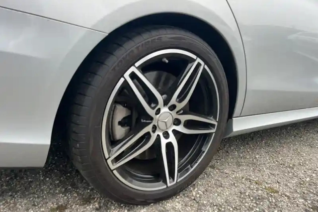 Mercedes Classe E break 53 eqboost 9g-tronic 4-matic+ — photo 13