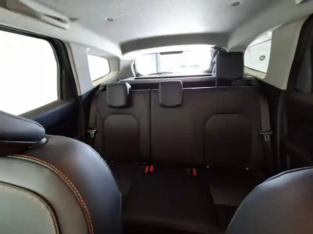 Dacia Duster blue dci 115 4x2 — photo 15