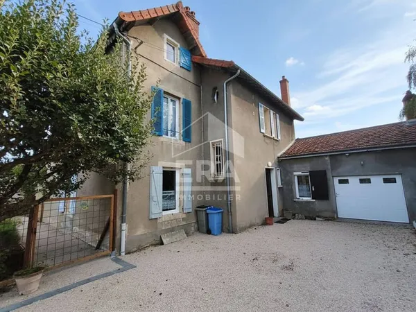 Appartement 5 pièces 104 m²