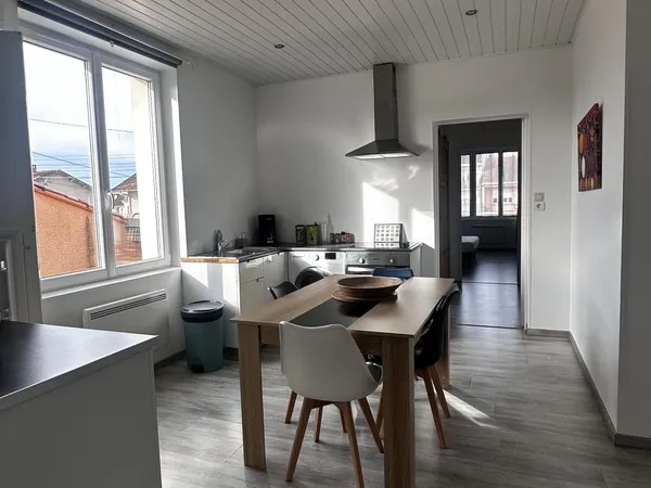 Appartement 2 pièces 64 m²