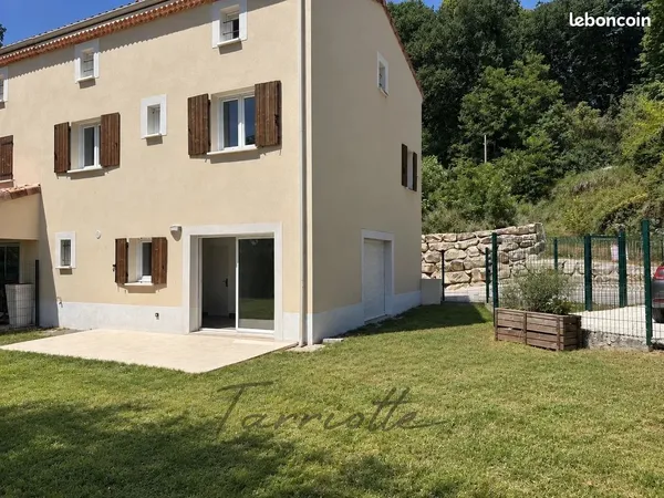Villa 6 pièces 109 m²