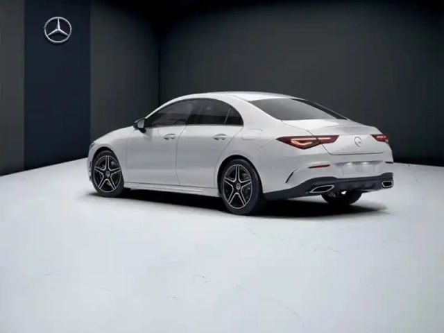 Mercedes Cla 200 d coupé amg line — photo 3