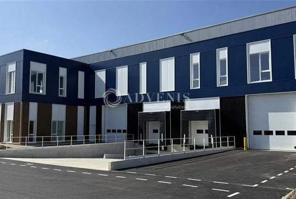 Local d'activité 2963 m²