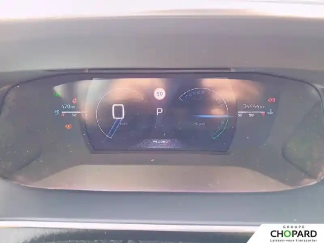 Peugeot 2008 hybrid 136 e-dcs6 — photo 17