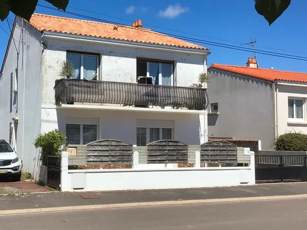 Appartement à louer en vide au Château d Olonne