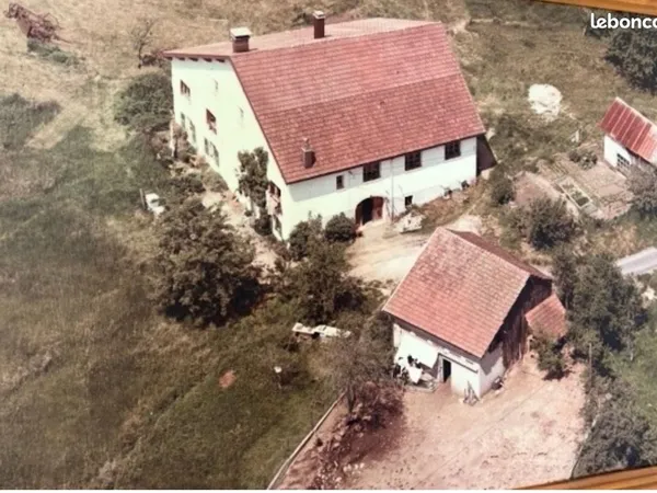 Ferme avec dépendance et terrain