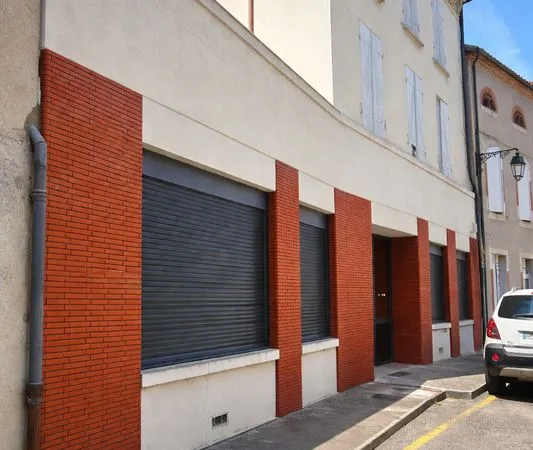 Immeuble commercial rénové