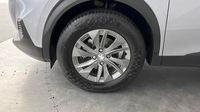 Peugeot 2008 1.2 PureTech 100ch S&S Style — photo 20
