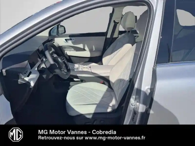 Mg Mgs6 ev 361ch - 77kwh dual motor luxury 4wd — photo 13