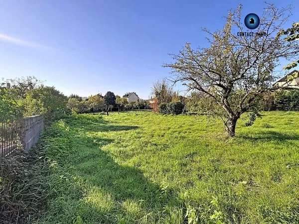 Terrain 634 m²