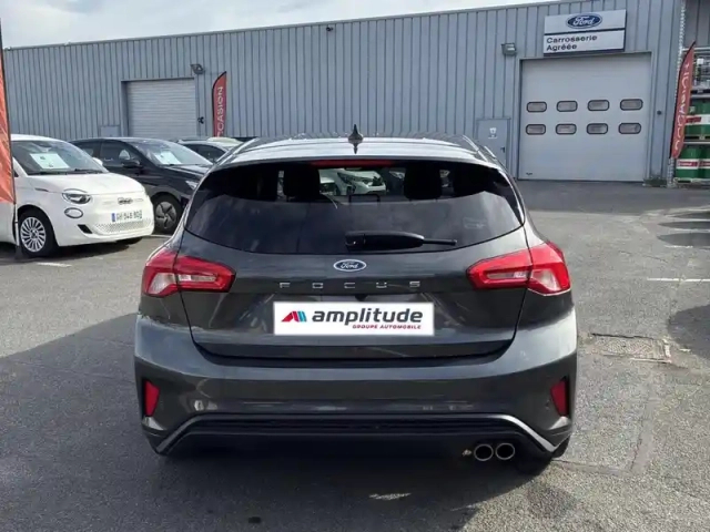 Ford Focus 1.0 ecoboost 125ch st-line — photo 6