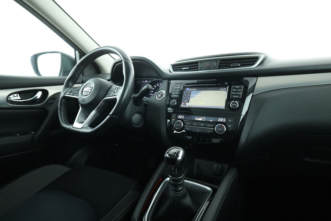 Nissan Qashqai 1.5 dCi — photo 12