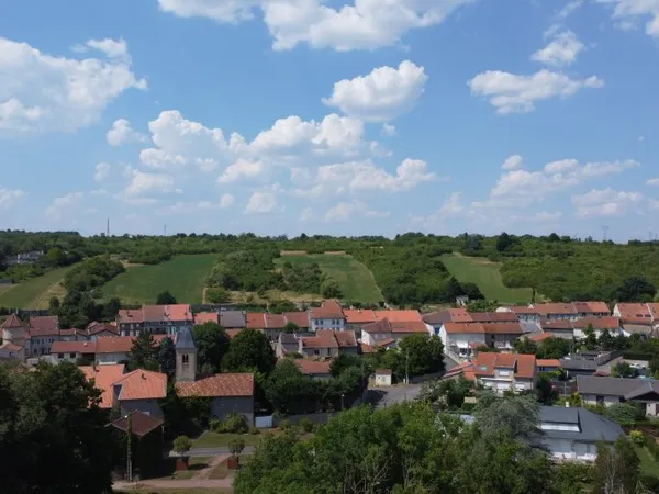 Terrain 50600 m²