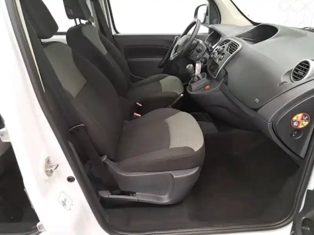 Renault Kangoo blue dci 80 — photo 24